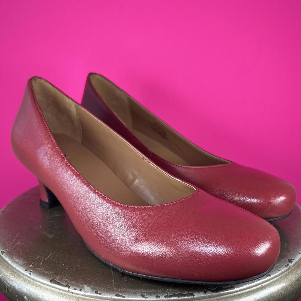 Array Flatter Red Leather Round Toe Low Heel Pump… - image 1